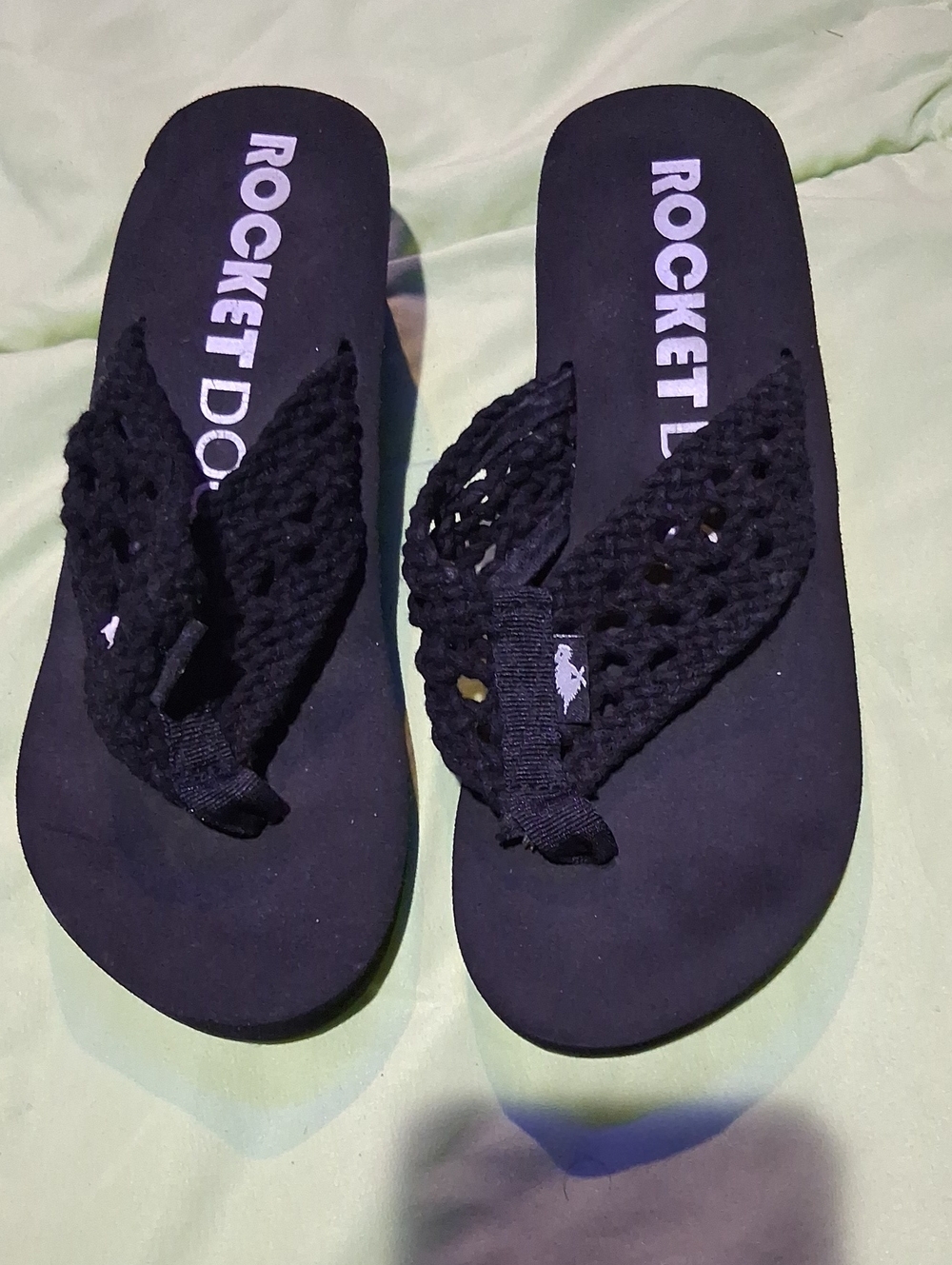 Rocket Dog Black Crochet Thong Sandals